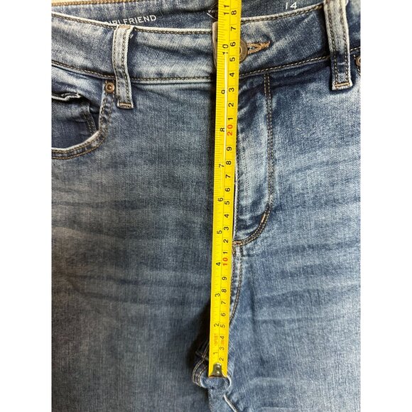 St. Johns Bay Girlfriend Fit Womens Light Blue Denim Jeans Sz 14 - Picture 9 of 9